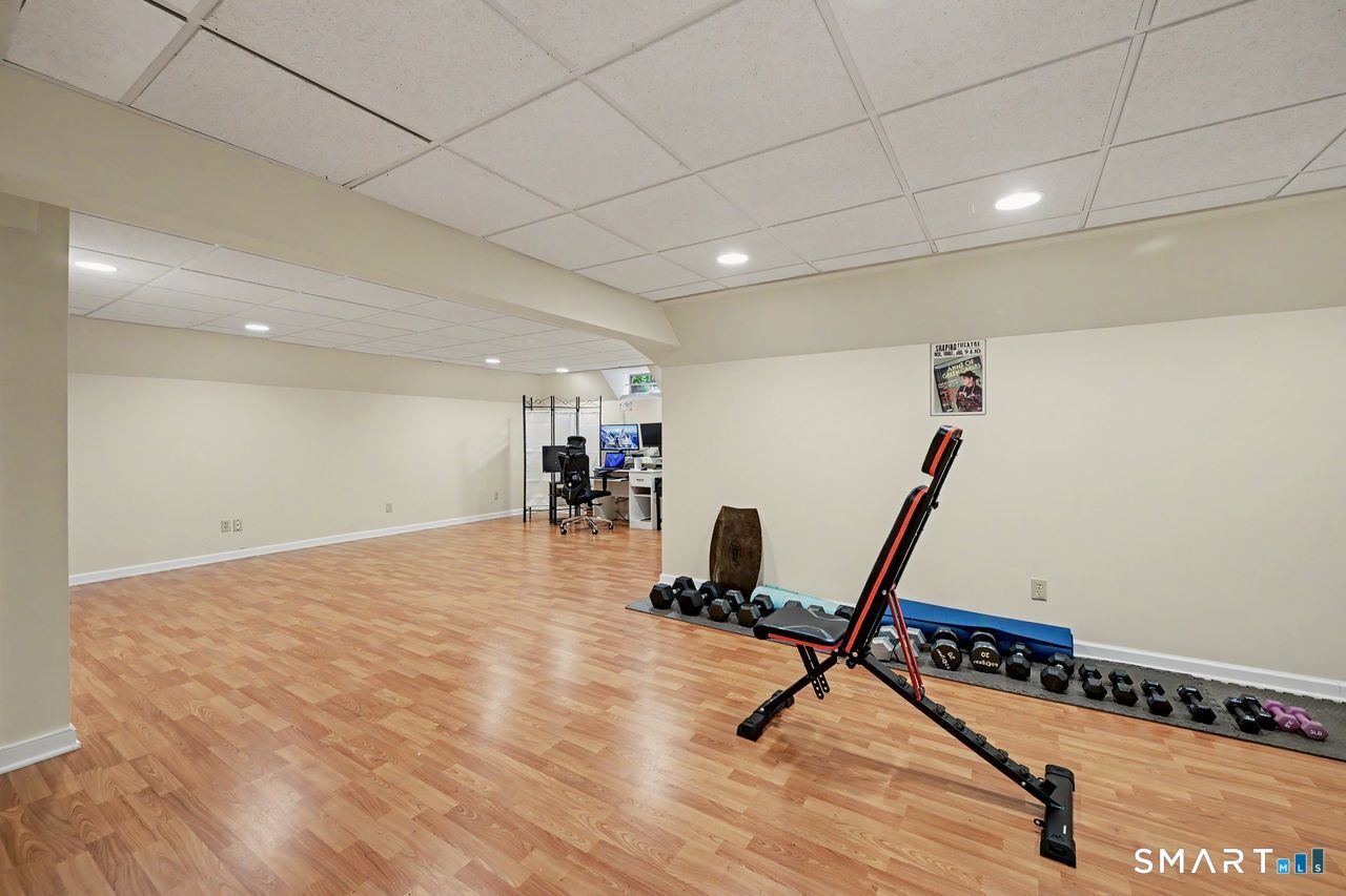 207 Grassy Hill Road Woodbury CT 06798