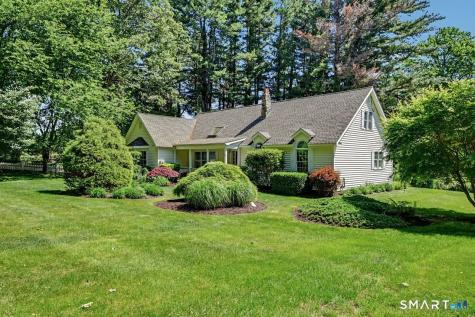 207 Grassy Hill Road Woodbury CT 06798