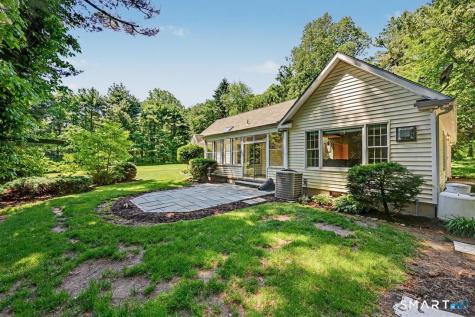 207 Grassy Hill Road Woodbury CT 06798