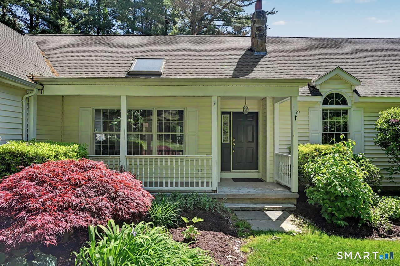 207 Grassy Hill Road Woodbury CT 06798