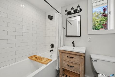 119 Old Dam Road Fairfield CT 06824