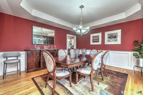 914 Rainbow Trail Orange CT 06477