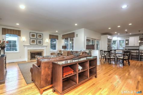 914 Rainbow Trail Orange CT 06477