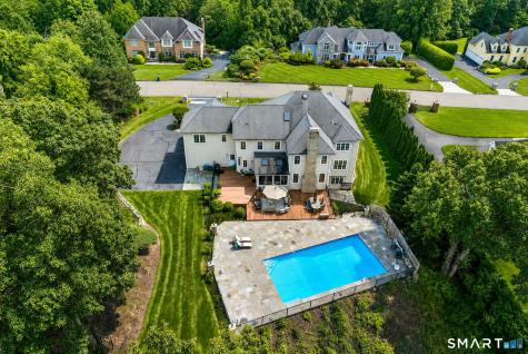 914 Rainbow Trail Orange CT 06477