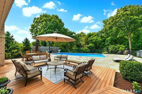 914 Rainbow Trail Orange CT 06477