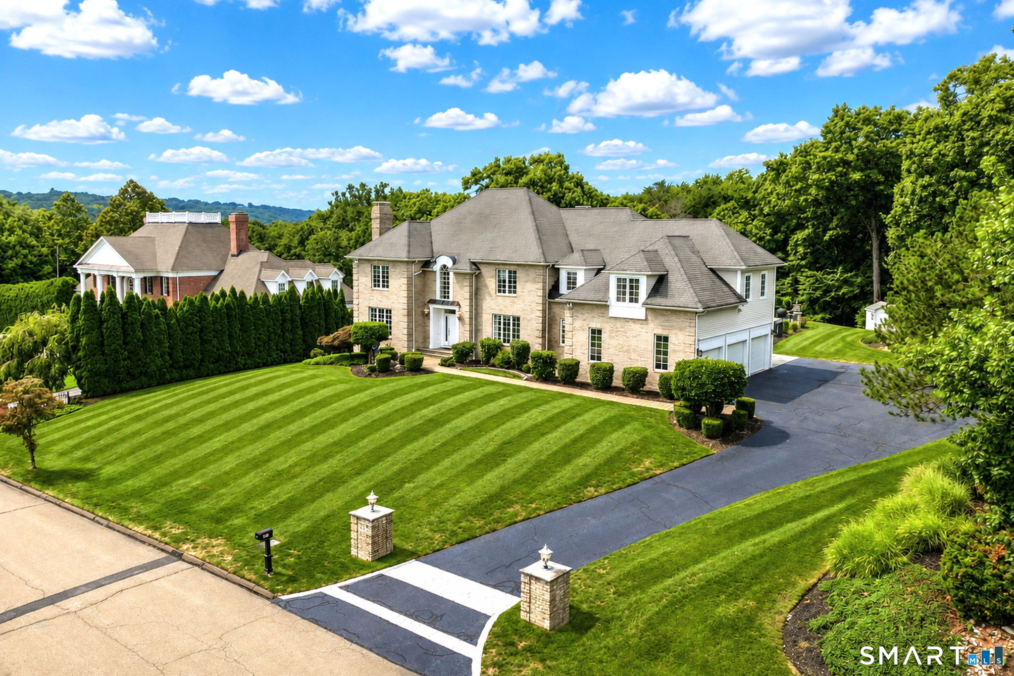 914 Rainbow Trail Orange CT 06477