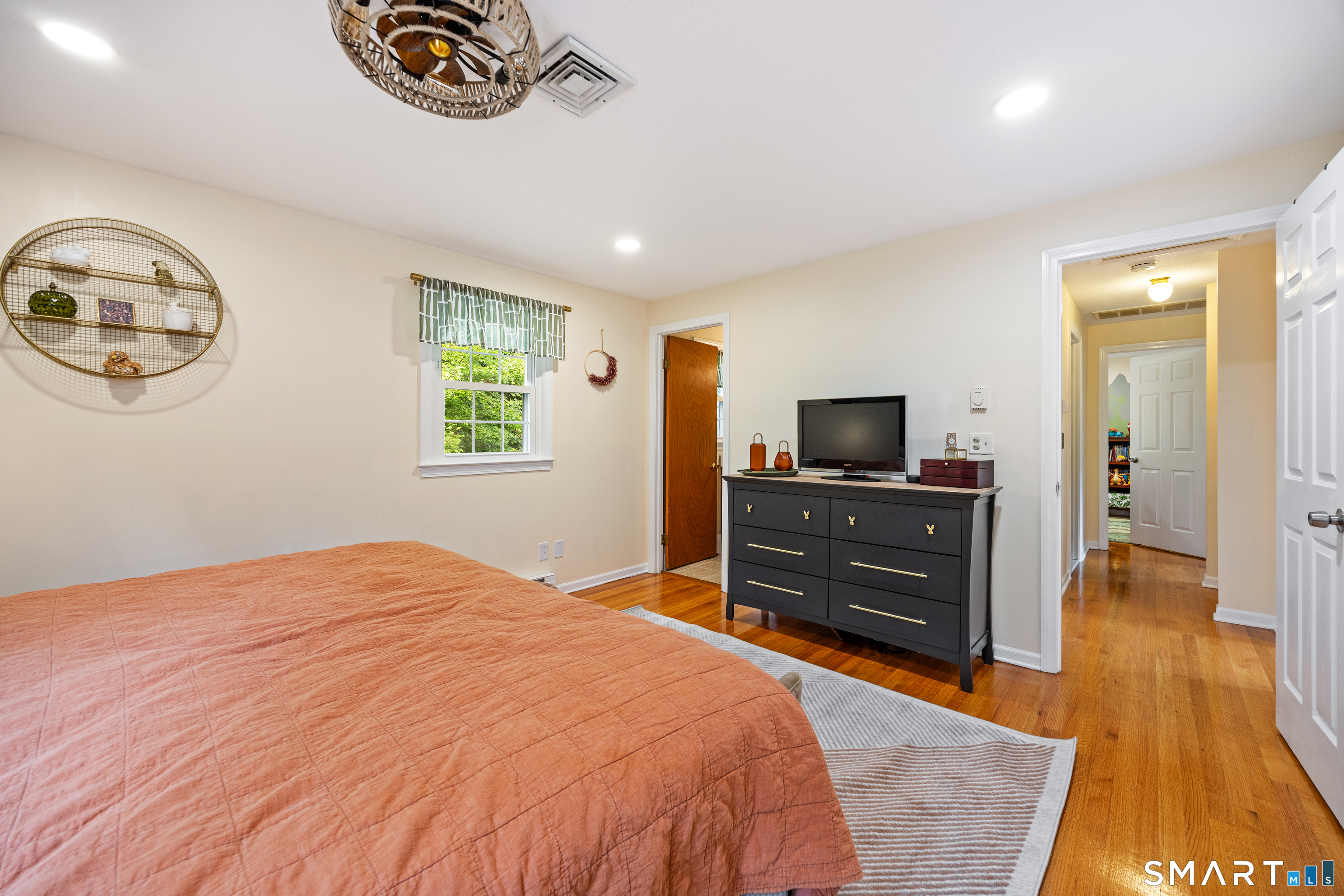 45 Montowese Trail Wallingford CT 06492