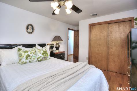 325 Emerald Place Stratford CT 06614