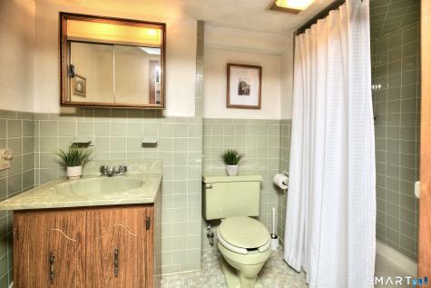 325 Emerald Place Stratford CT 06614