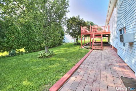 325 Emerald Place Stratford CT 06614