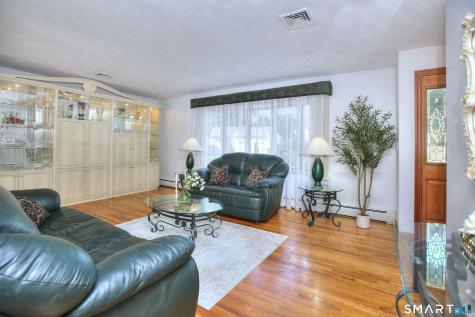 325 Emerald Place Stratford CT 06614