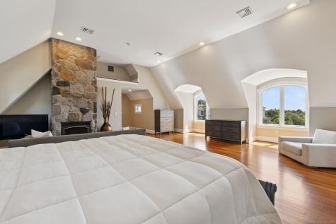 20 Lambs Way Stonington CT 06378