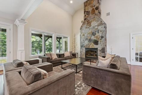 20 Lambs Way Stonington CT 06378