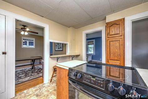 2642 Dixwell Avenue Hamden CT 06518