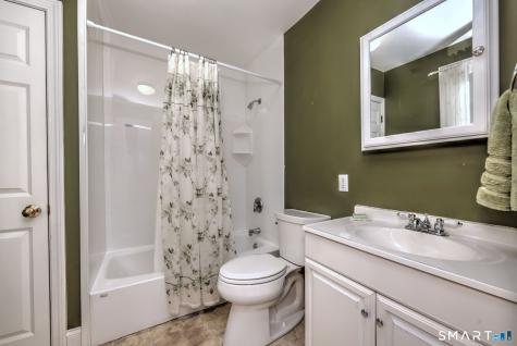 2642 Dixwell Avenue Hamden CT 06518