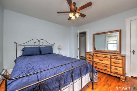 2642 Dixwell Avenue Hamden CT 06518