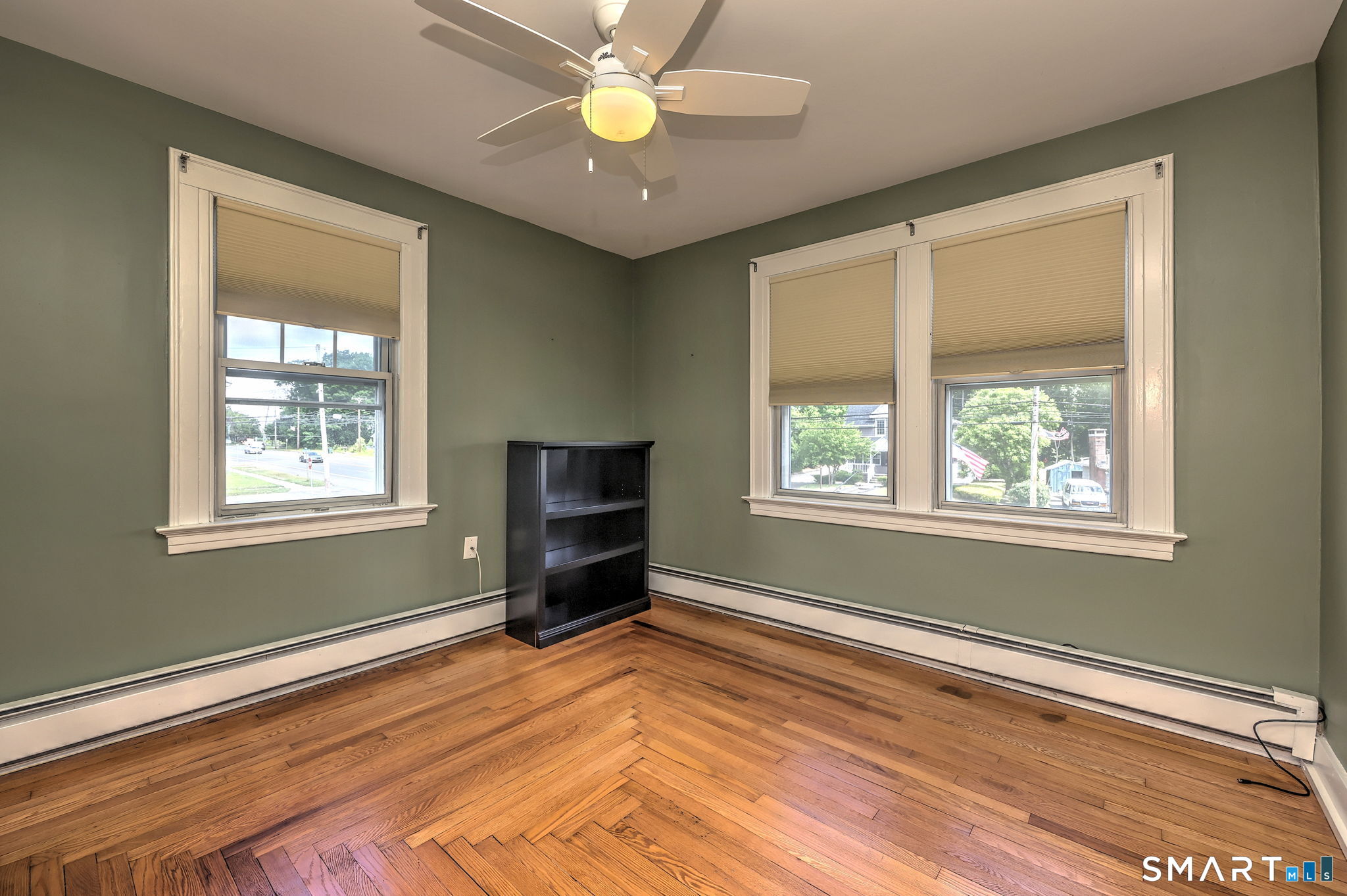 2642 Dixwell Avenue Hamden CT 06518