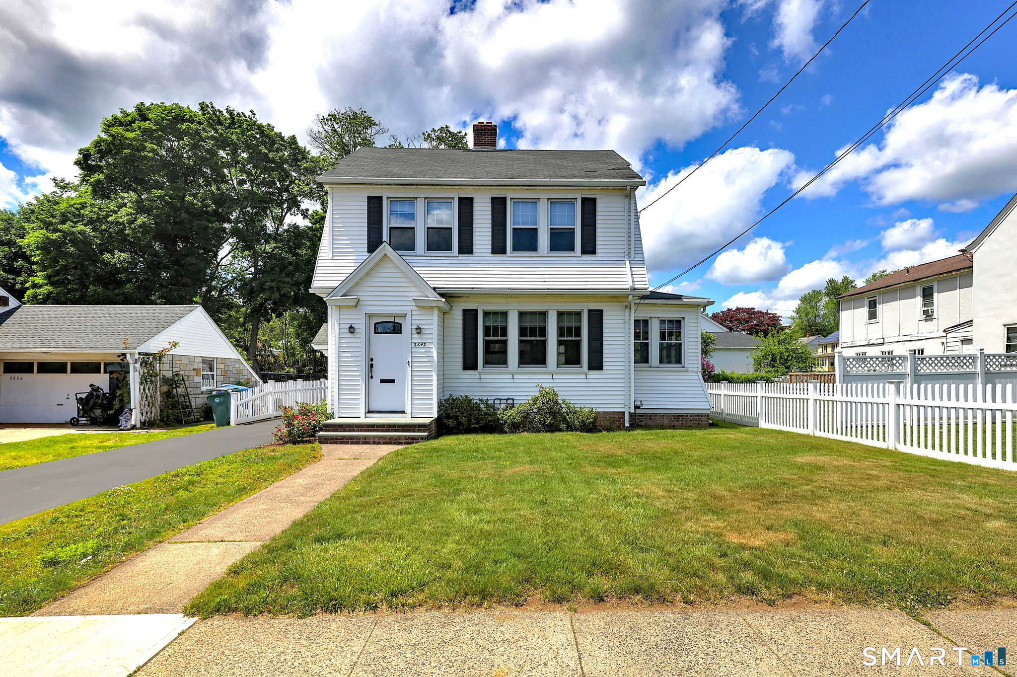 2642 Dixwell Avenue Hamden CT 06518