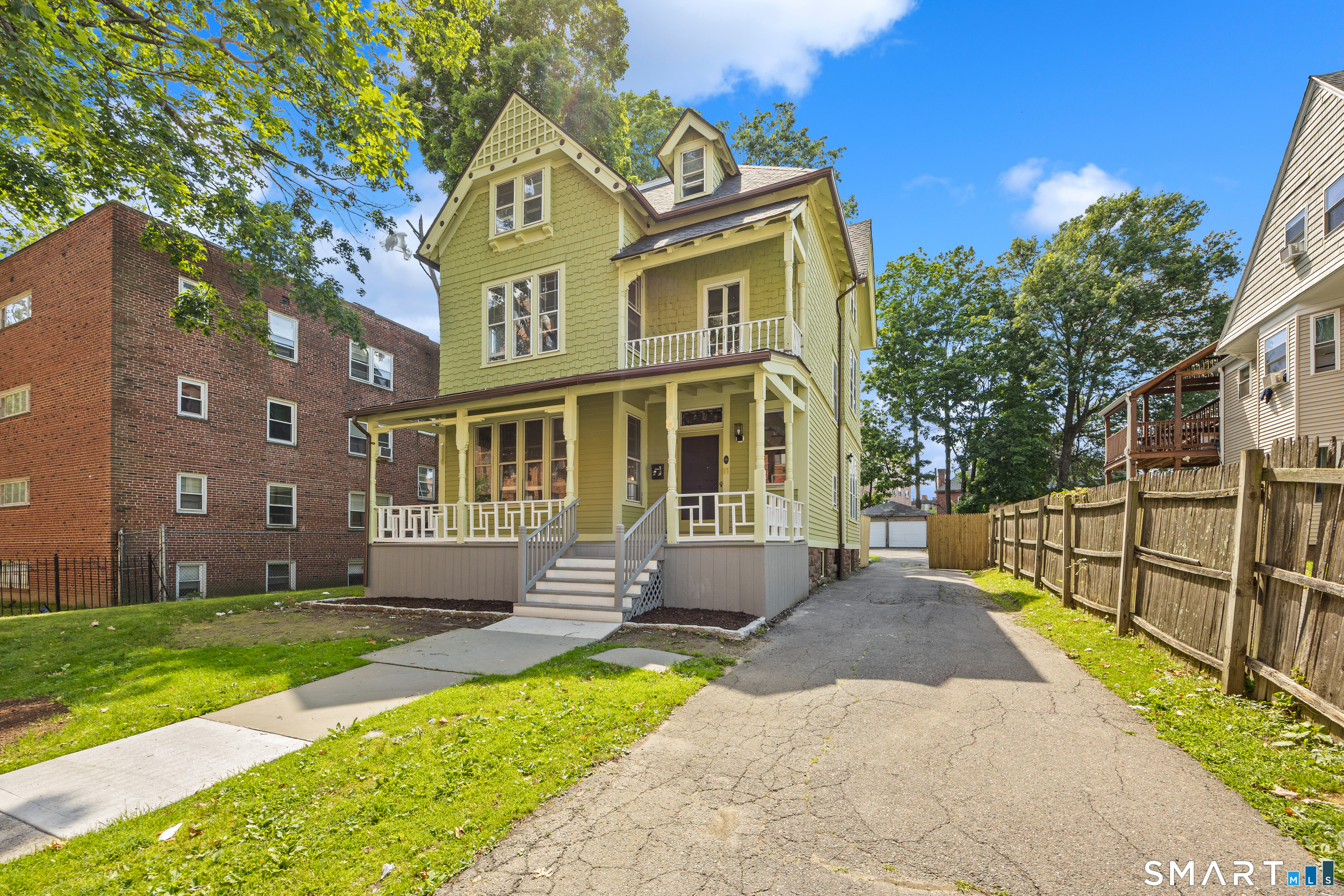 11 Marshall Street Hartford CT 06105