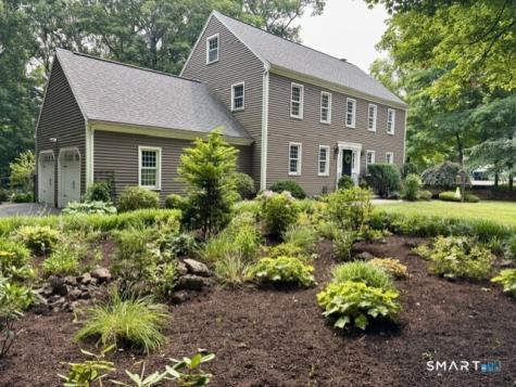 41 Harvest Wood Road Middlefield CT 06481