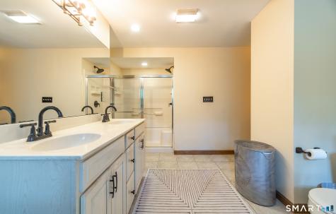 41 Harvest Wood Road Middlefield CT 06481