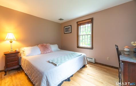41 Harvest Wood Road Middlefield CT 06481
