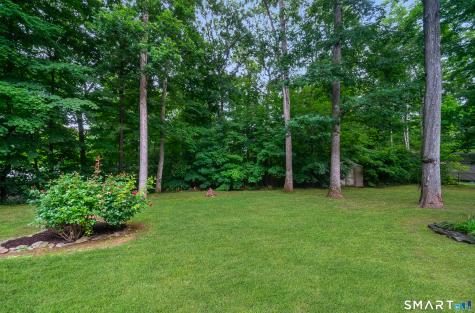 41 Harvest Wood Road Middlefield CT 06481