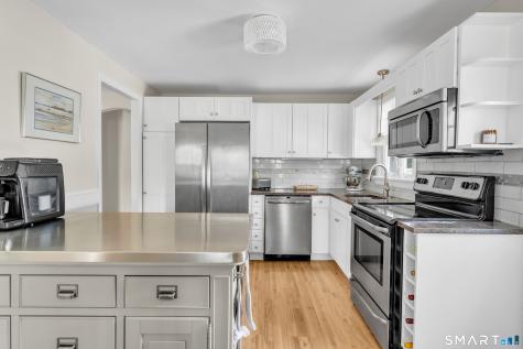 3 Garden Street Branford CT 06405