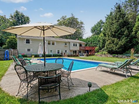 45 Hemlock Drive Stamford CT 06902