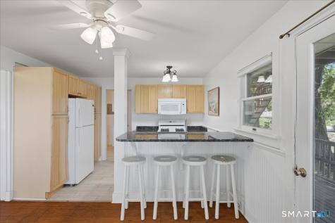 6 Hopkins Street Stonington CT 06378