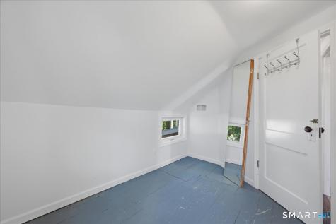 6 Hopkins Street Stonington CT 06378