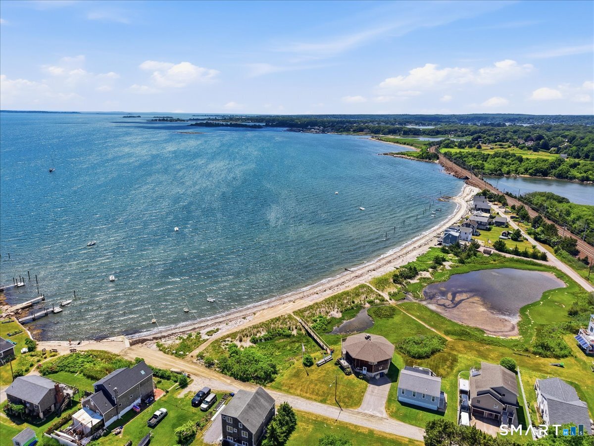 6 Hopkins Street Stonington CT 06378
