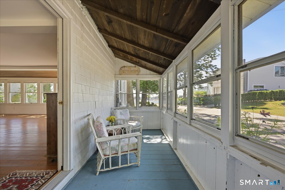 6 Hopkins Street Stonington CT 06378