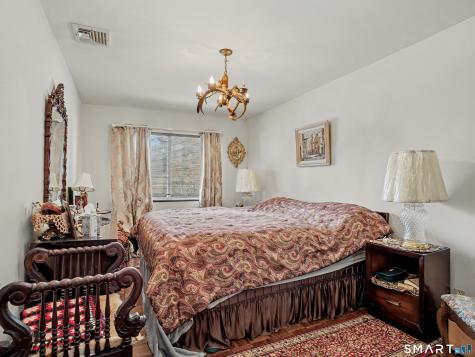59 South Lake Shore Drive Brookfield CT 06804