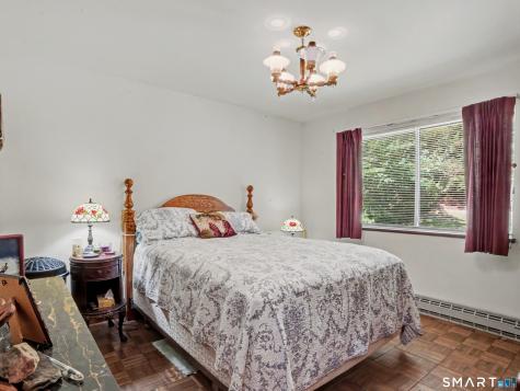 59 South Lake Shore Drive Brookfield CT 06804