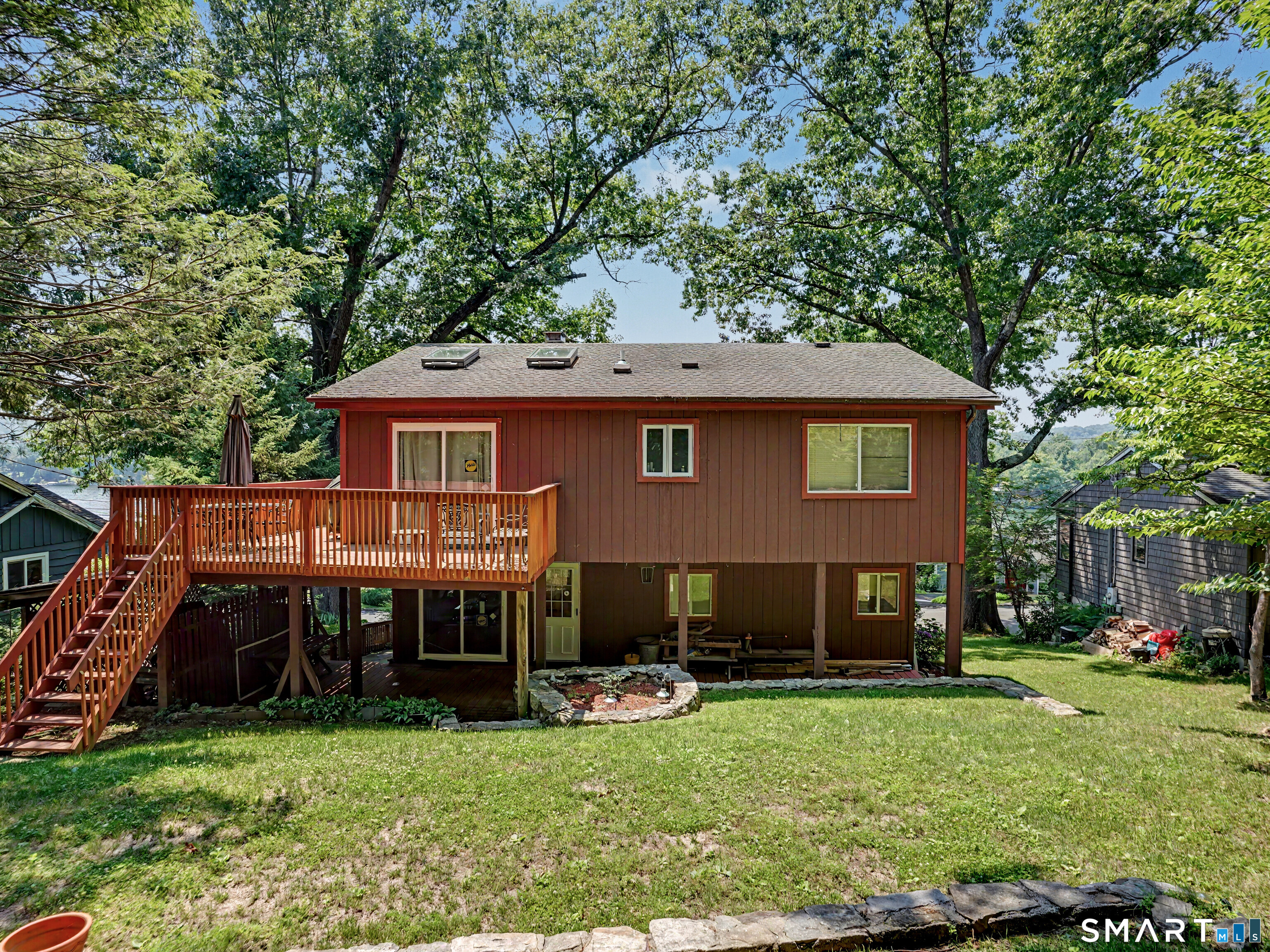 59 South Lake Shore Drive Brookfield CT 06804