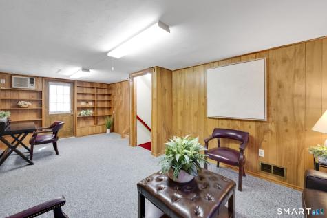 203 Brentwood Road Newington CT 06111