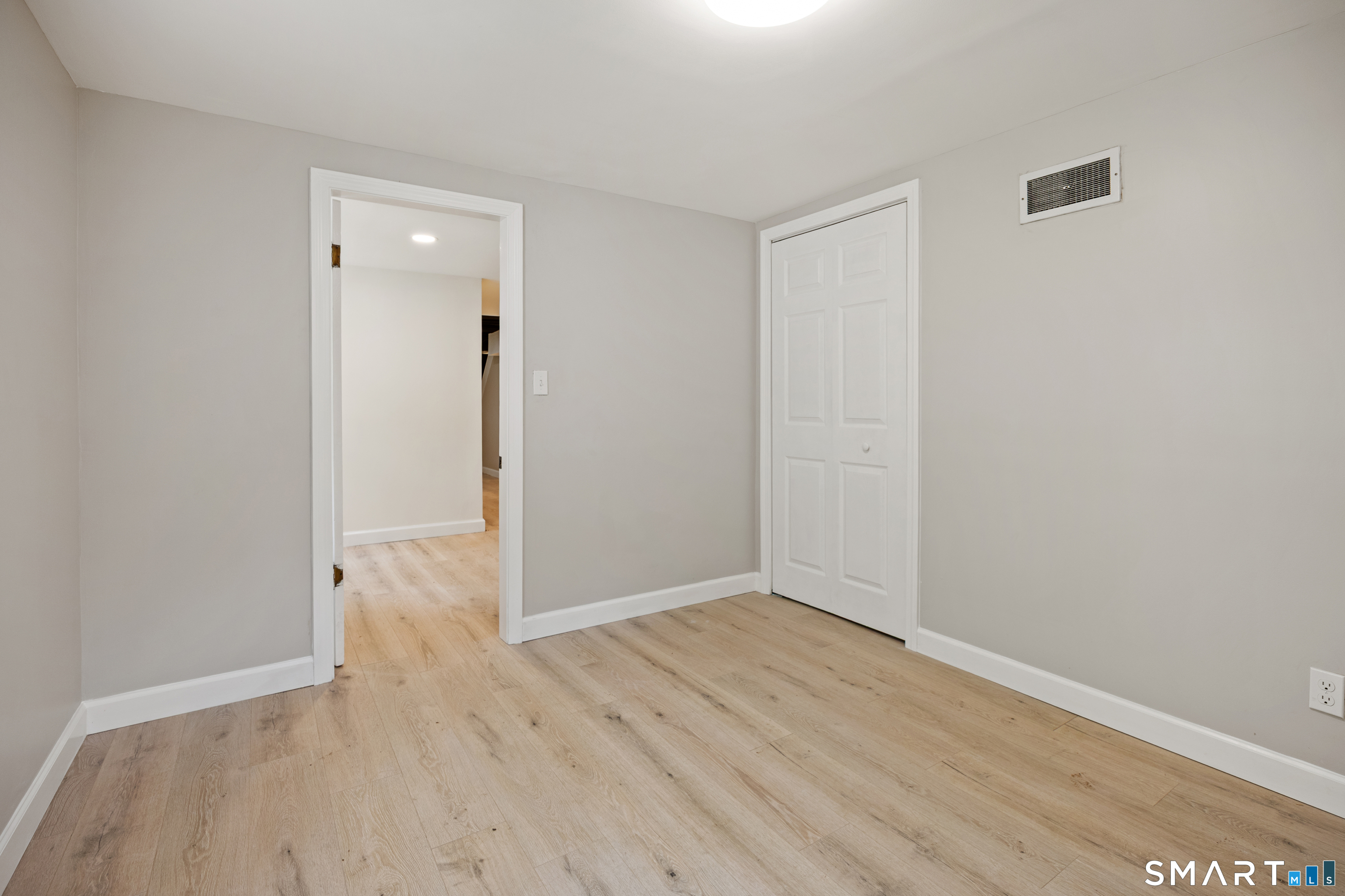 40 Circle Drive Wallingford CT 06492