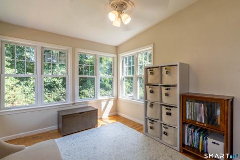 21 Overland Street Manchester CT 06040