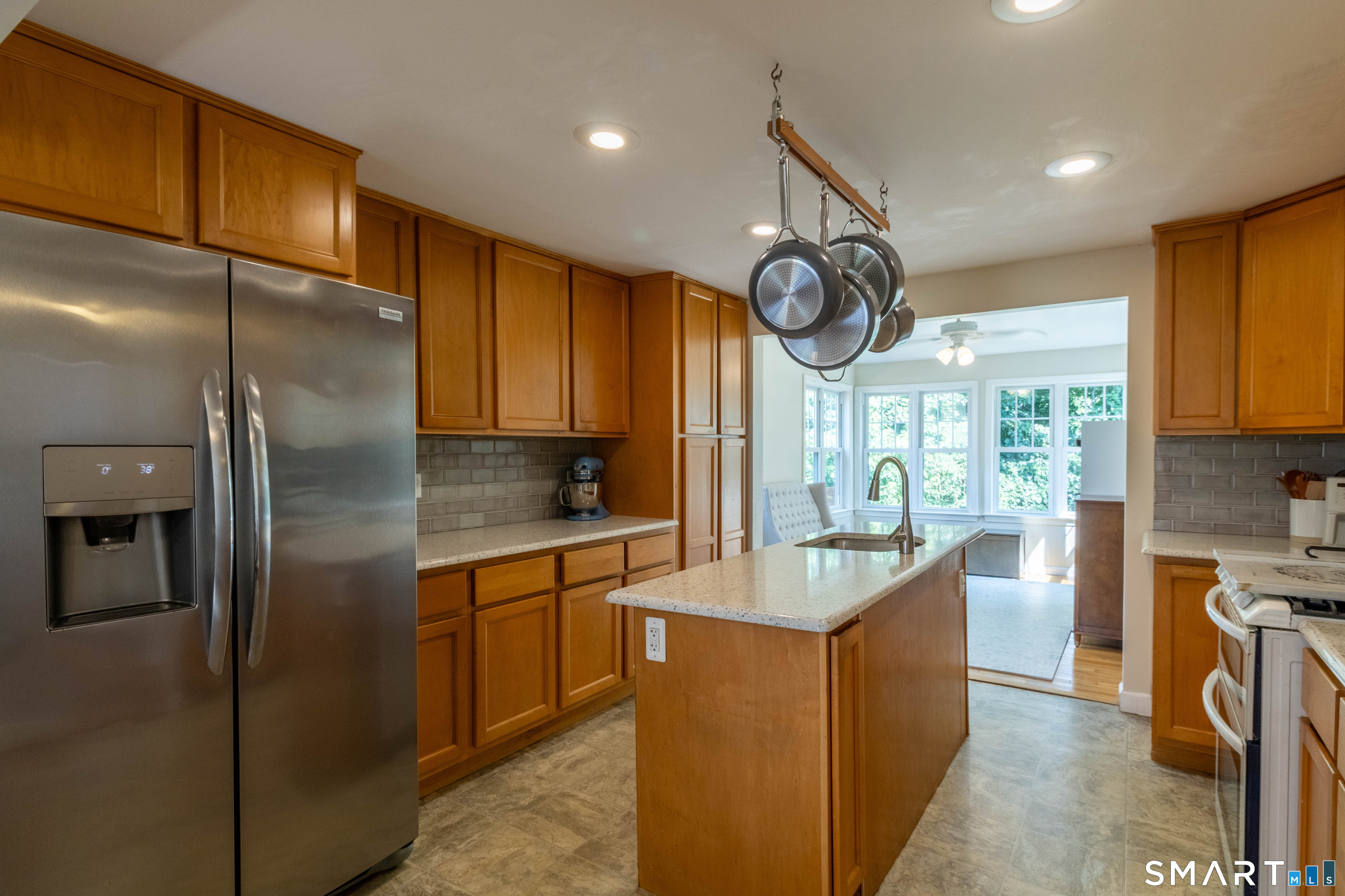 21 Overland Street Manchester CT 06040