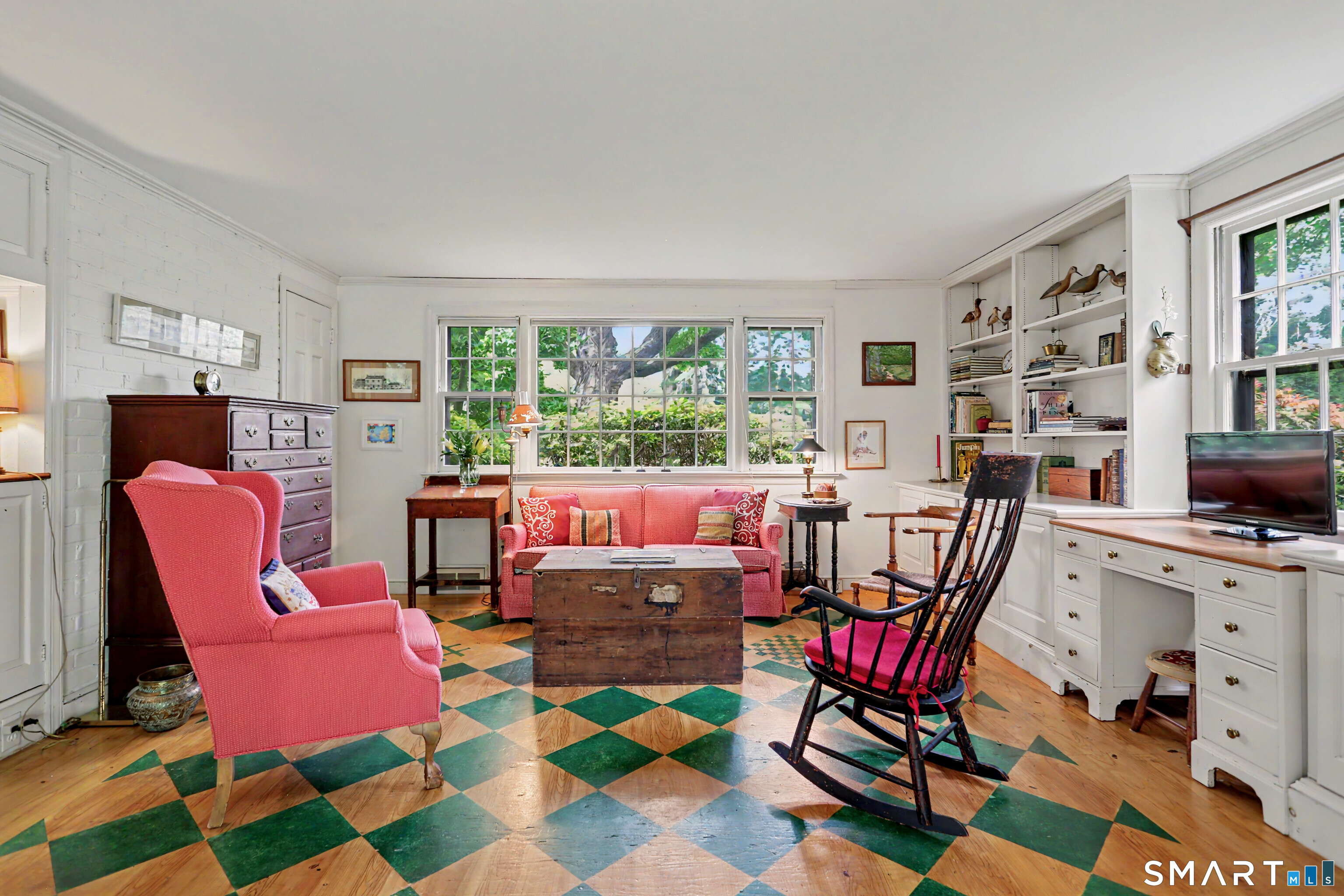 240 North Cedar Road Fairfield CT 06824