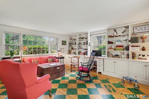 240 North Cedar Road Fairfield CT 06824