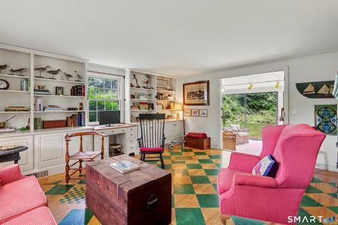 240 North Cedar Road Fairfield CT 06824