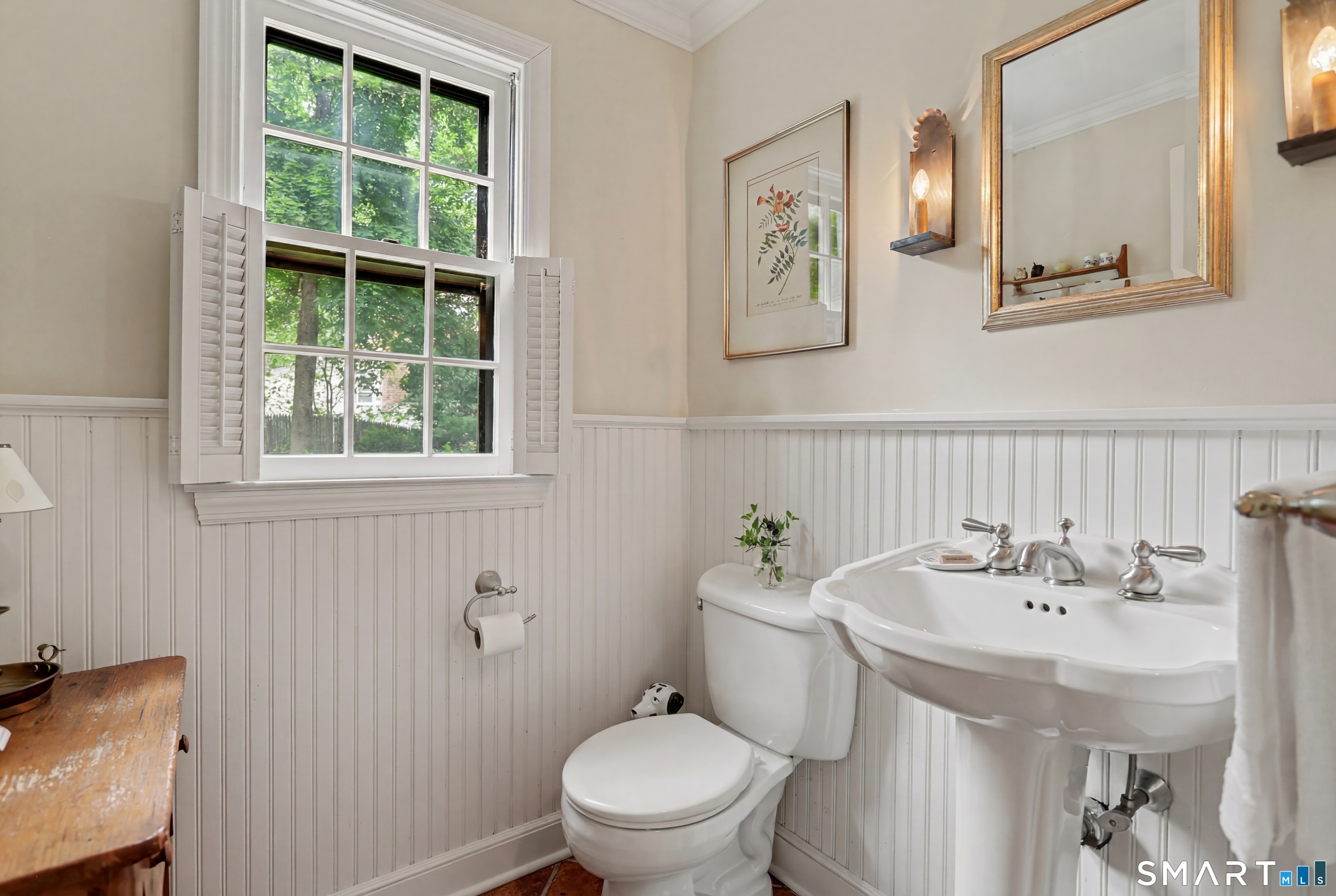 240 North Cedar Road Fairfield CT 06824
