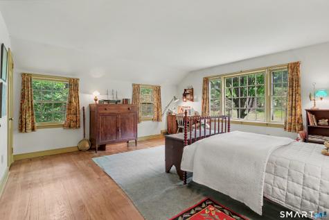 240 North Cedar Road Fairfield CT 06824