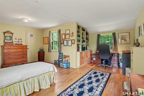 240 North Cedar Road Fairfield CT 06824