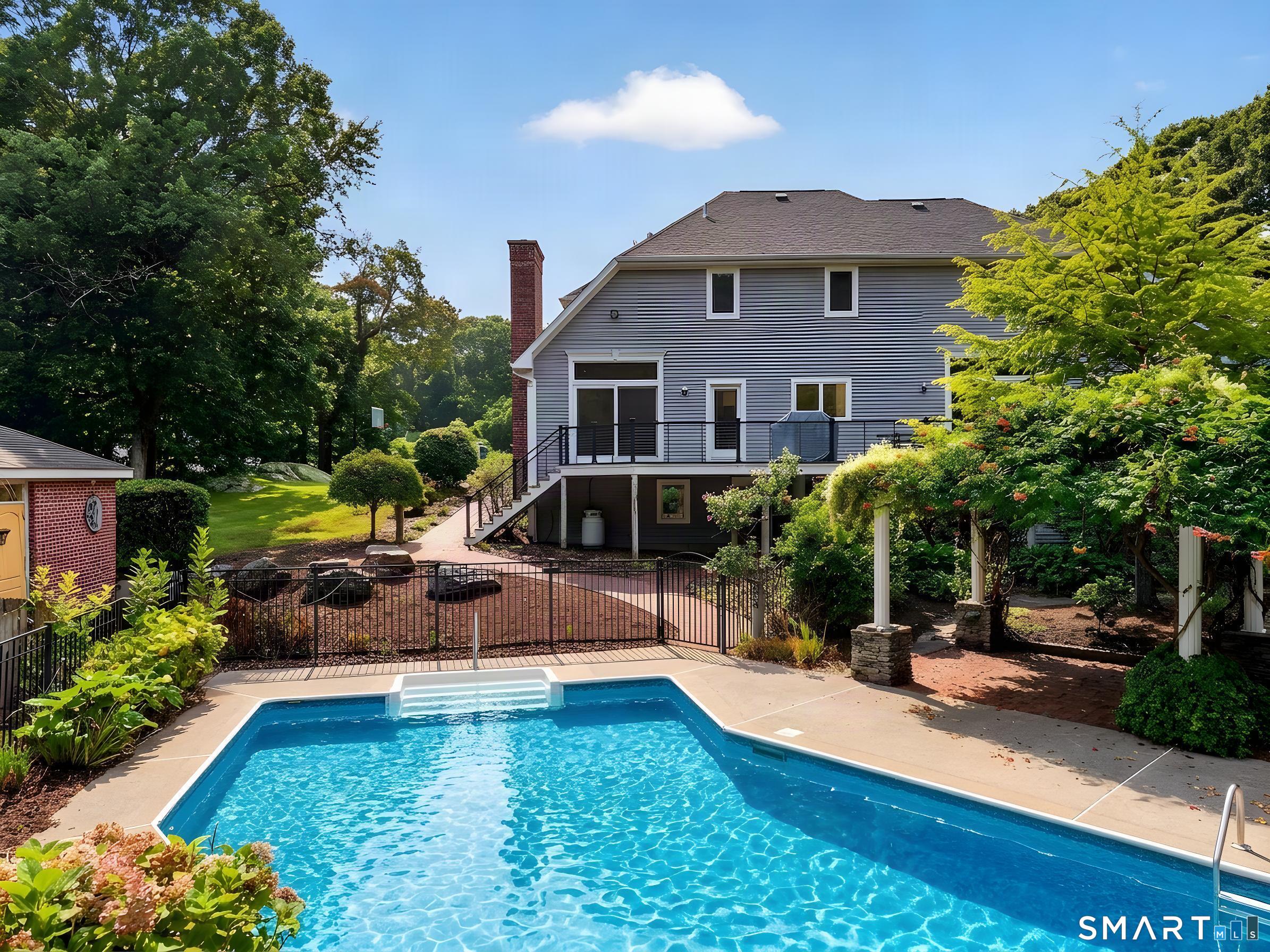 70 Pepperbox Road Waterford CT 06385