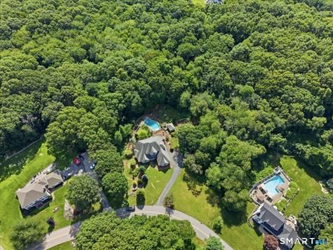 70 Pepperbox Road Waterford CT 06385