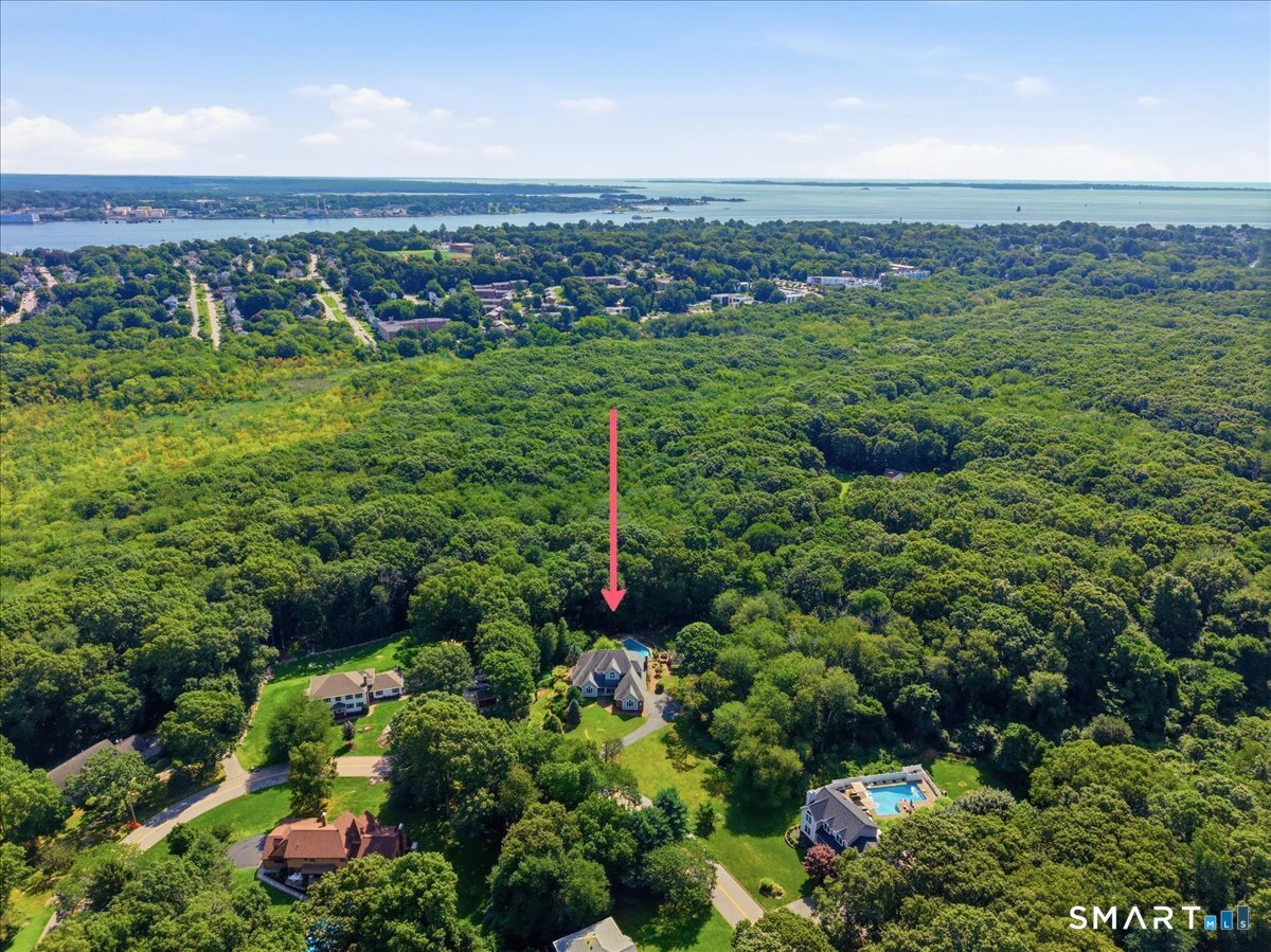 70 Pepperbox Road Waterford CT 06385