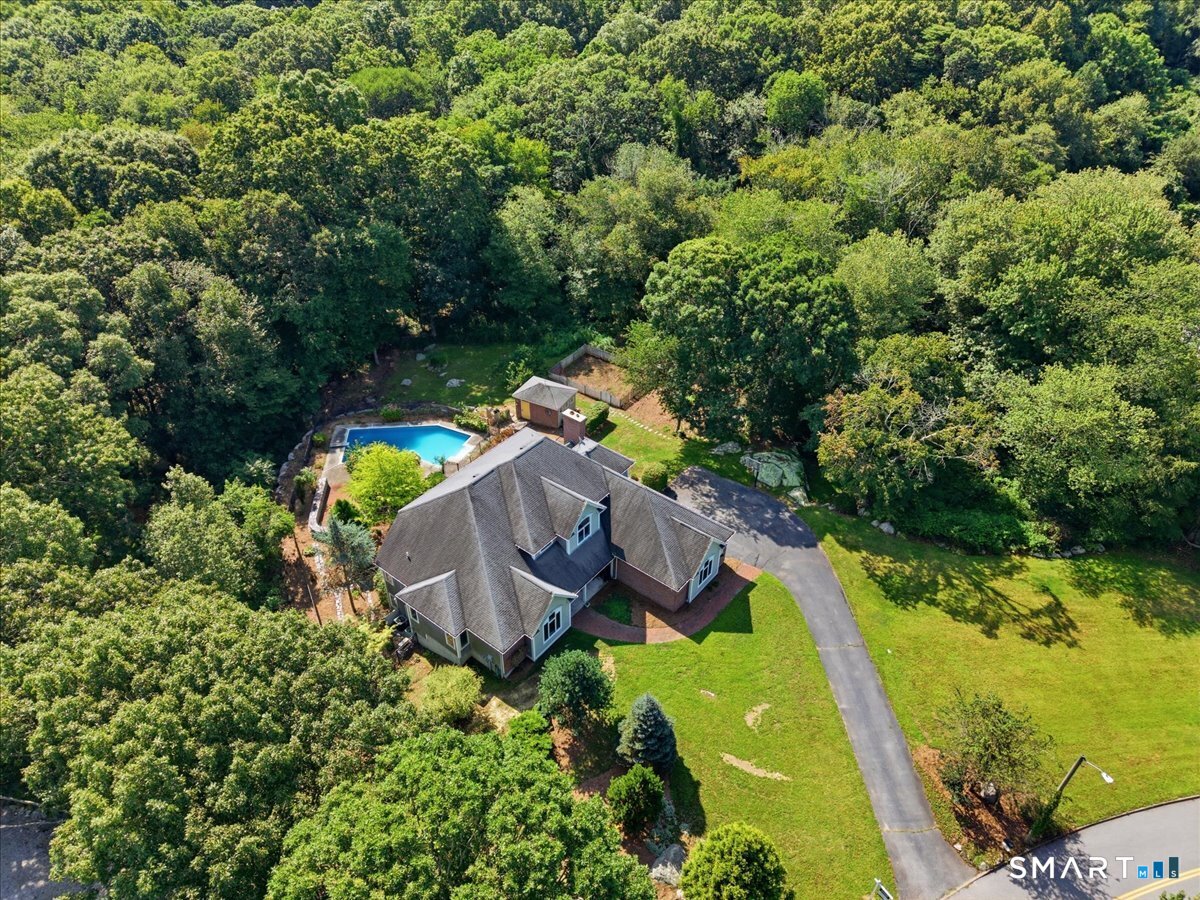 70 Pepperbox Road Waterford CT 06385